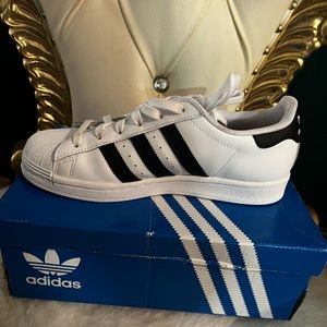 Adidas Superstar J